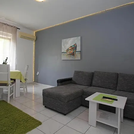 Zeljko Appartement Pag Town
